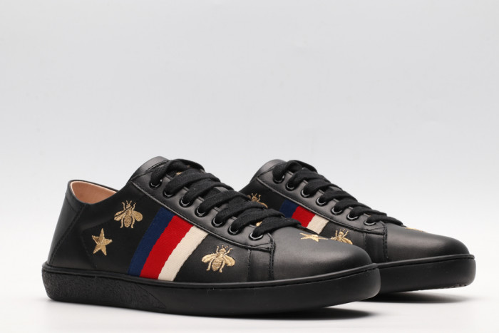G*u*i low-top sneaker