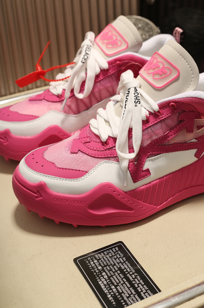 OFF-WHITE C/O ODSY-1000 SNEAKER