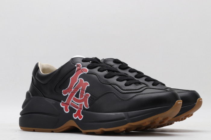 G*u*i rhyton trainer sneaker