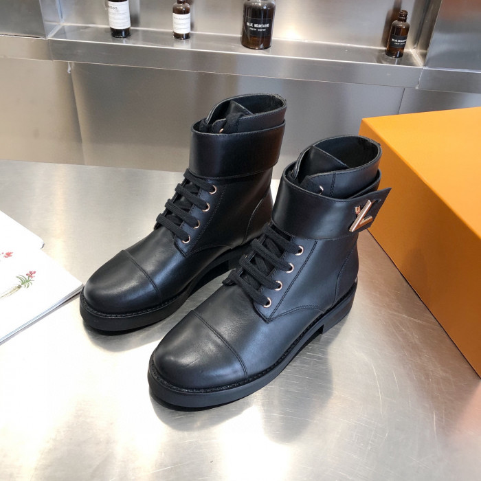 LOUS VUITO WONDERLAND FLAT RANGER BOOTS