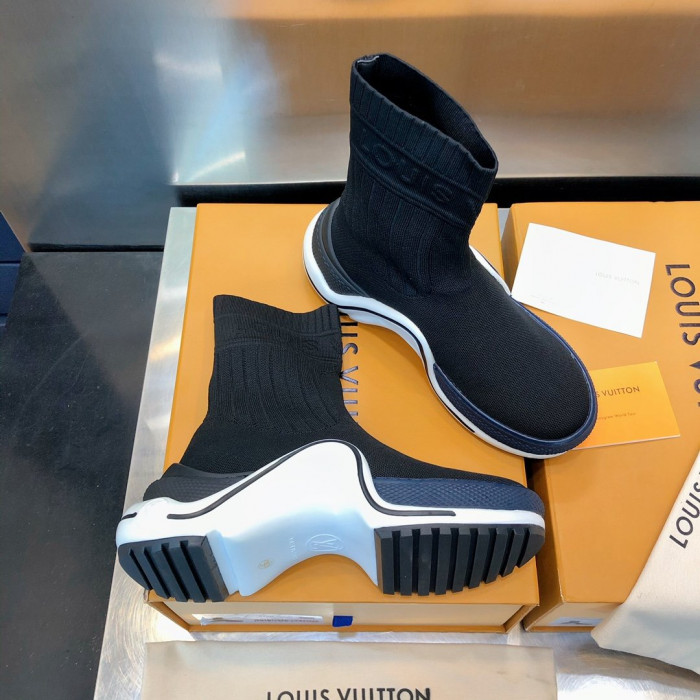 LOUS VUITO ARCHLIGHT SNEAKER BOOT