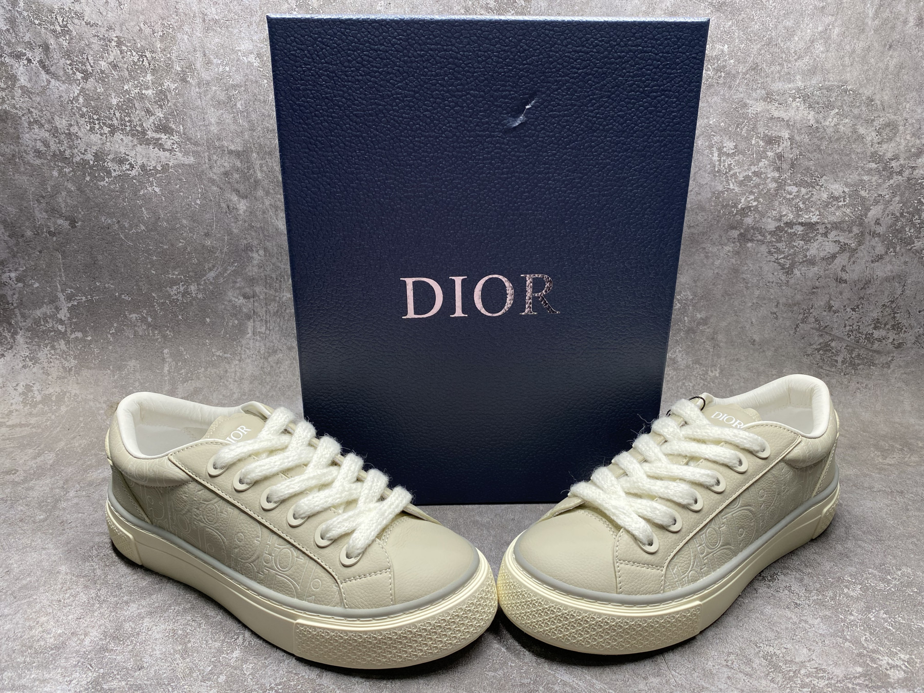 UA D10r B33 Sneaker