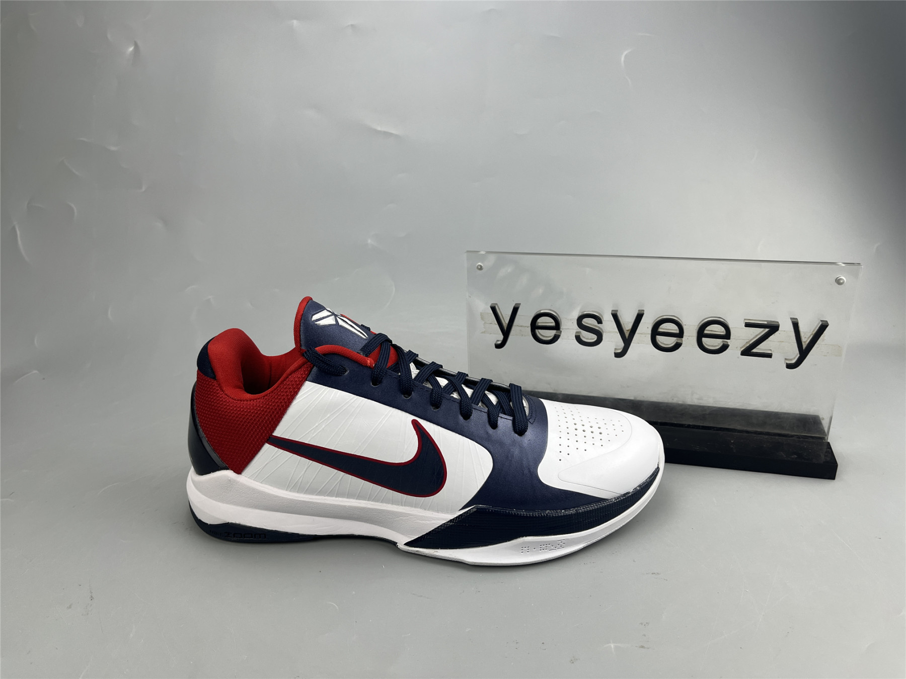 UA NIKE KOBE 5 PROTRO