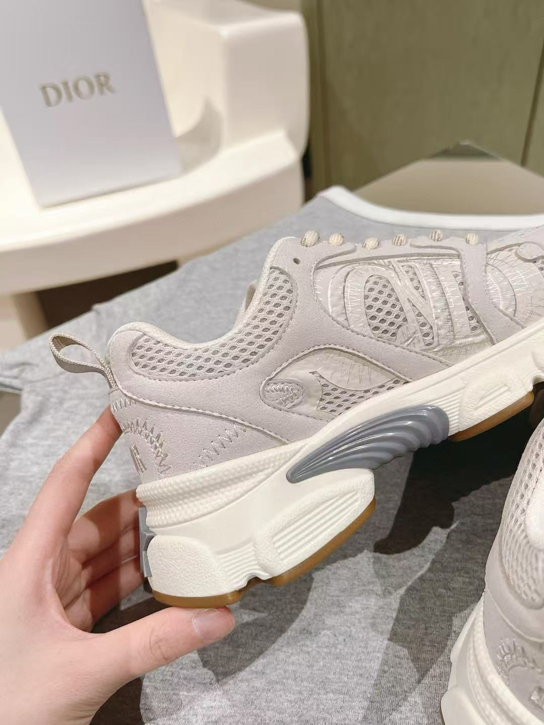 UA D10r Chrono Sneakers