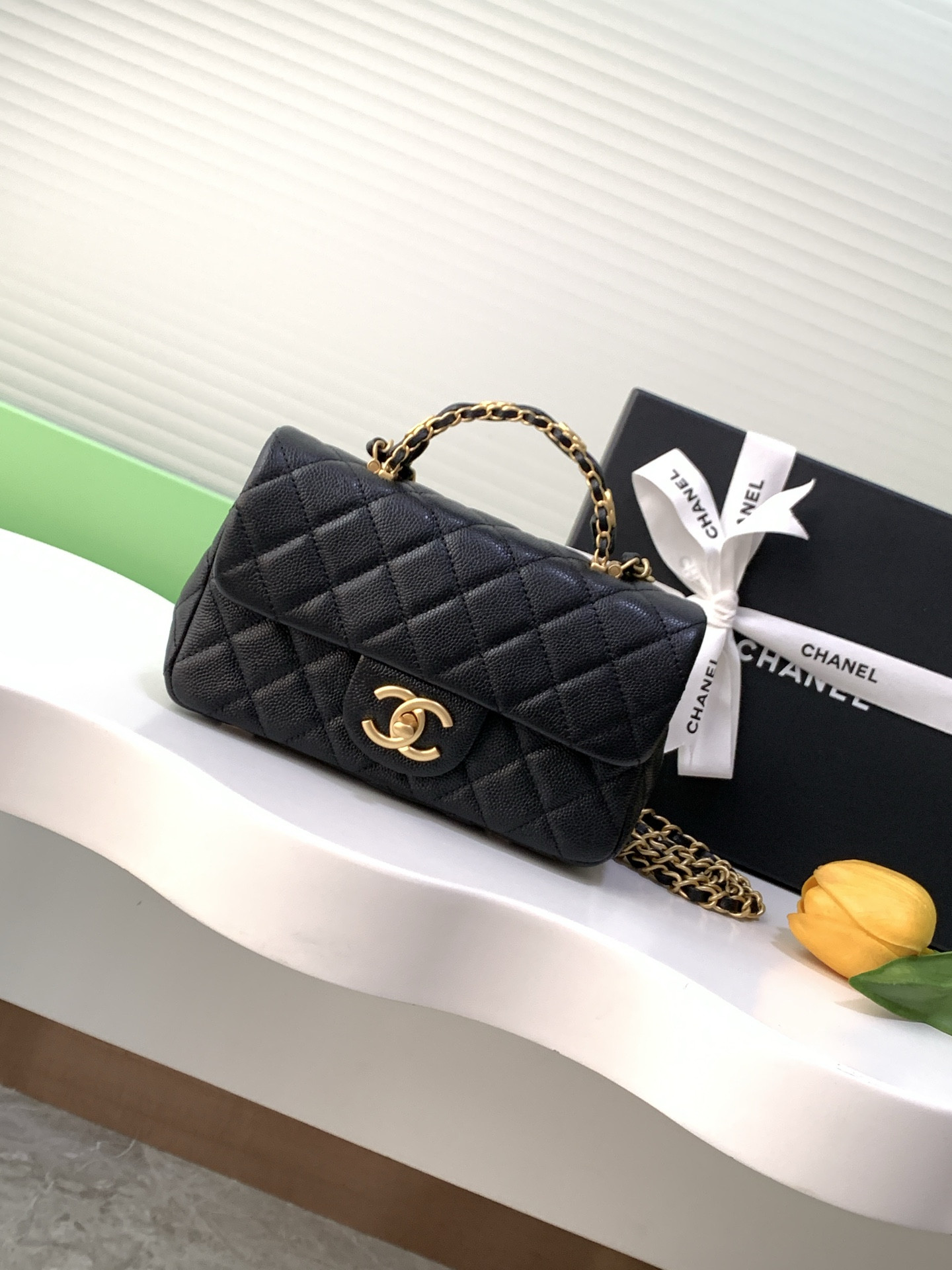 Ch**el flap bag with top handle as5701 19.5x12x6.5cm
