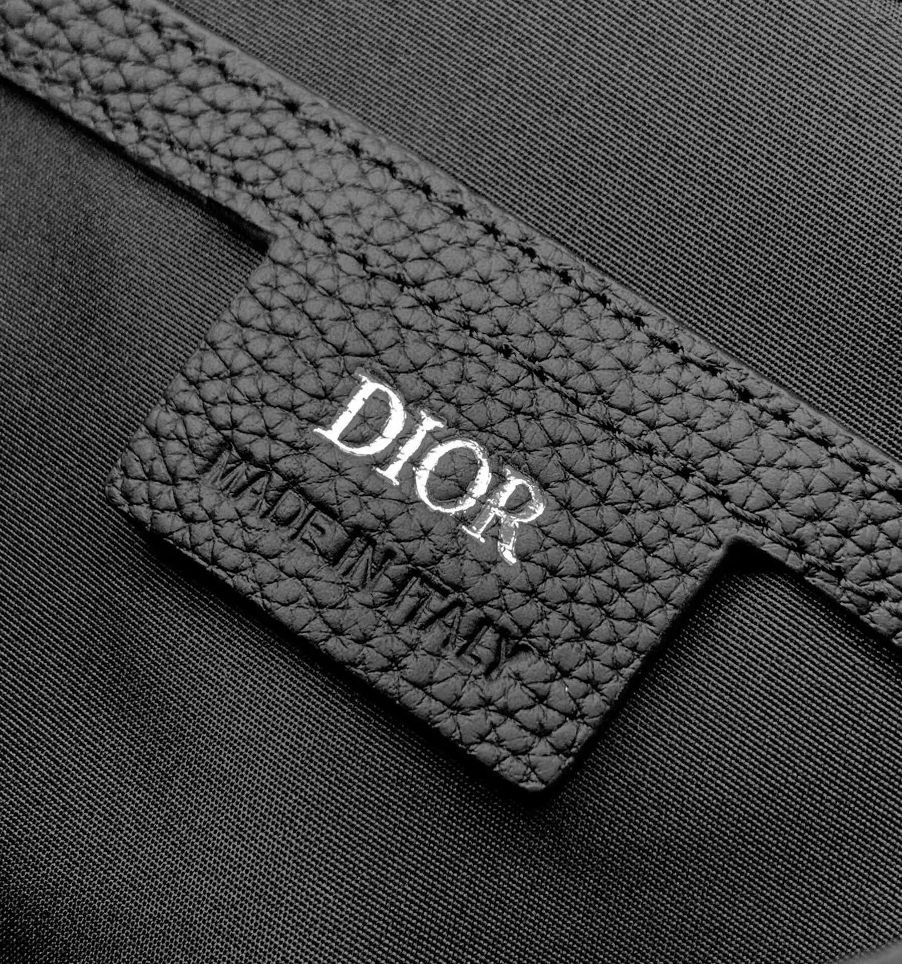 D10r Rider 2.0 Zipped Messenger Bag 23×17×7.5cm