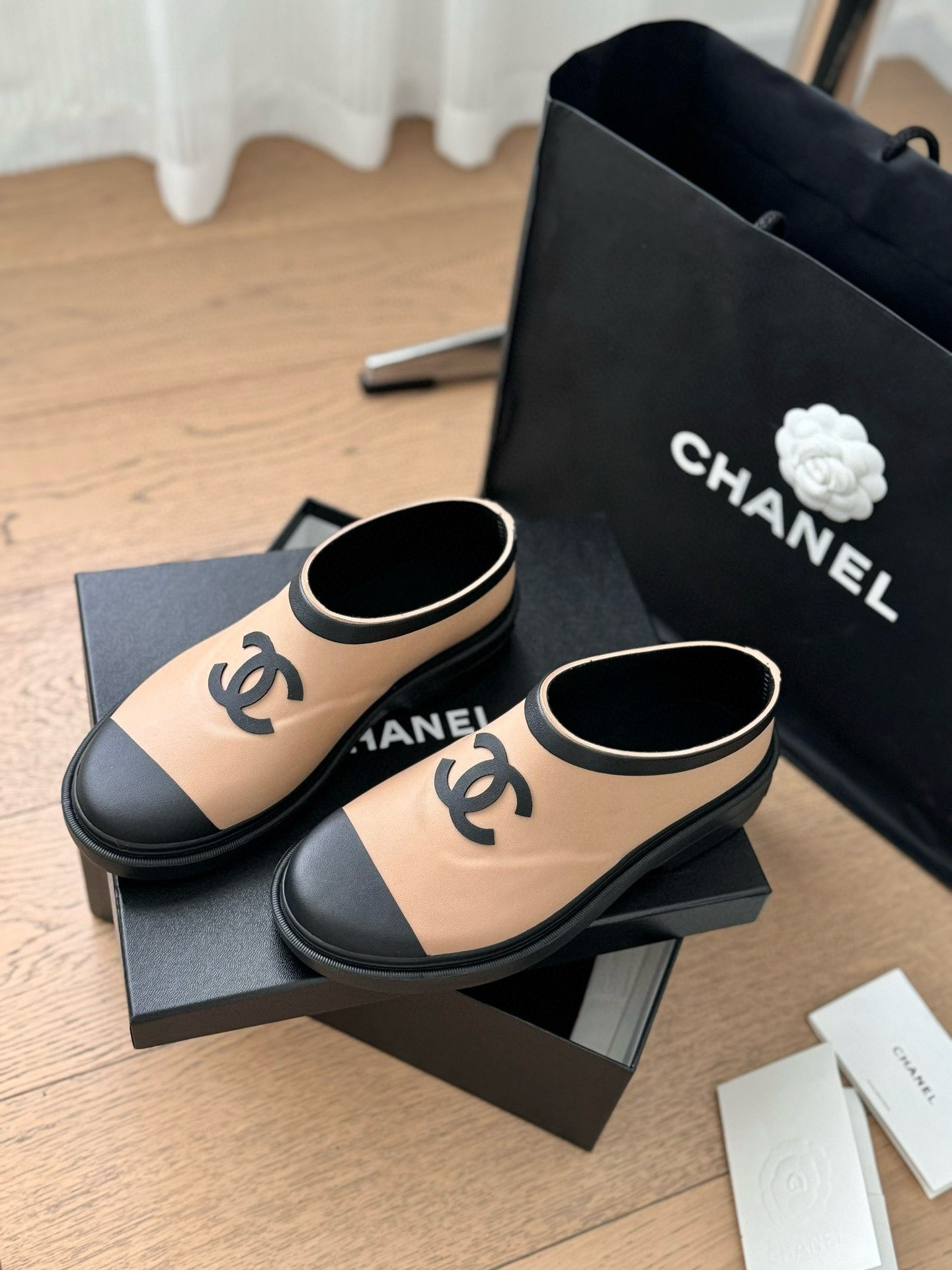 UA Ch**el Boots