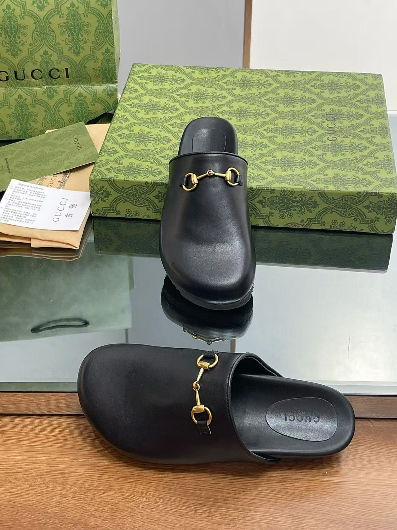 UA Gvc*1 Slippers