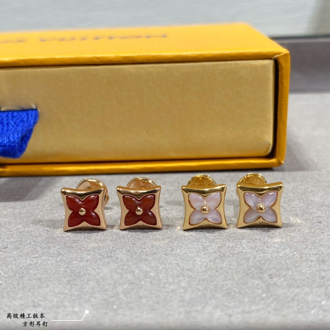 L0vis Vvtt0n Earrings