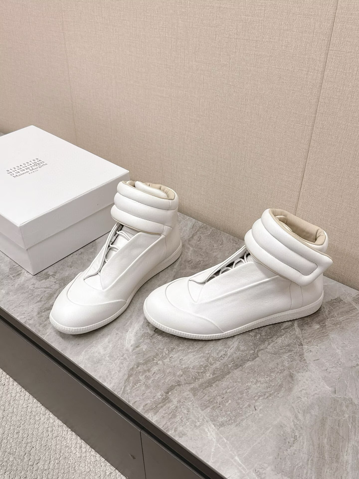 UA Ma1s0n Marg*e1a Future Sneaker