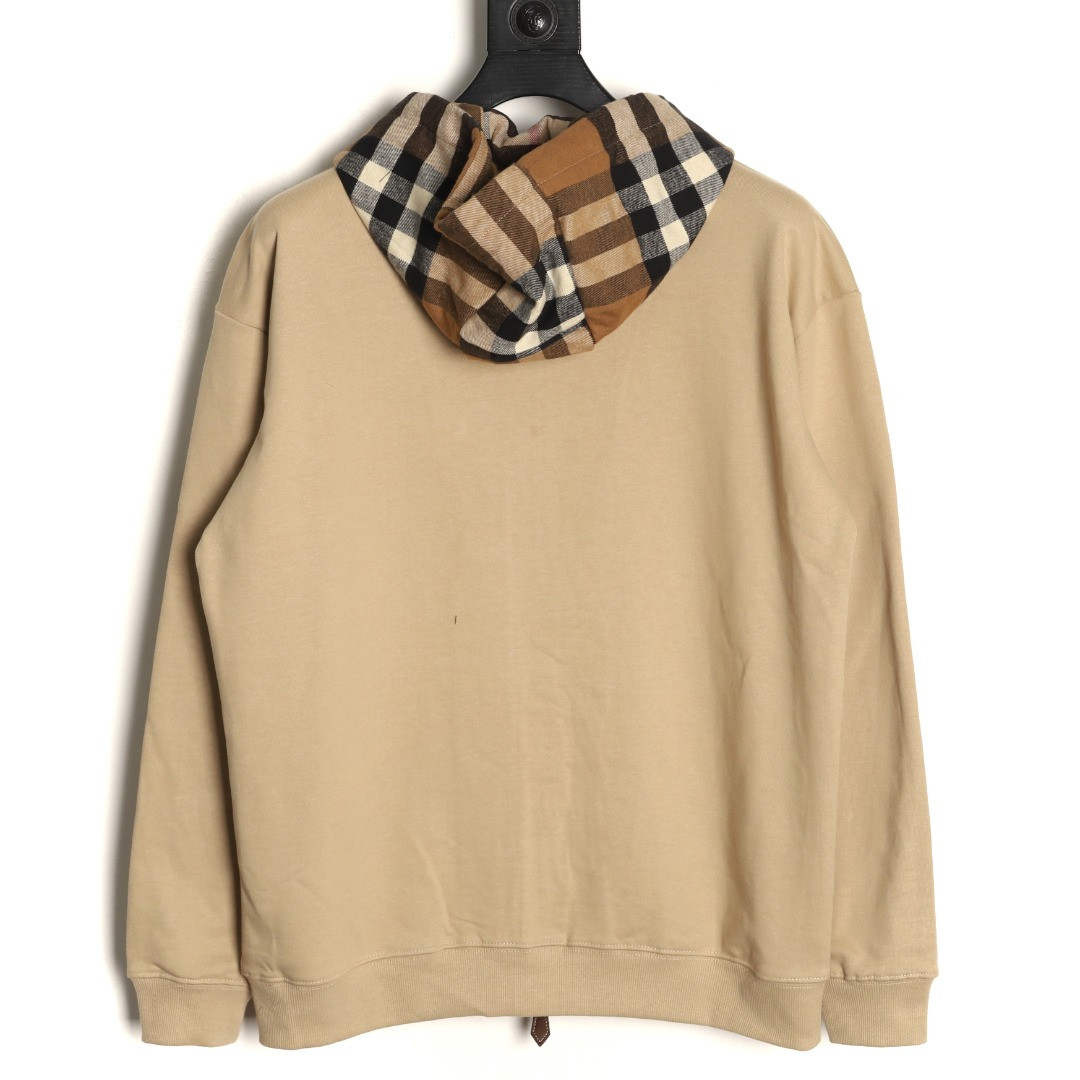 Bv*b*rry Coats