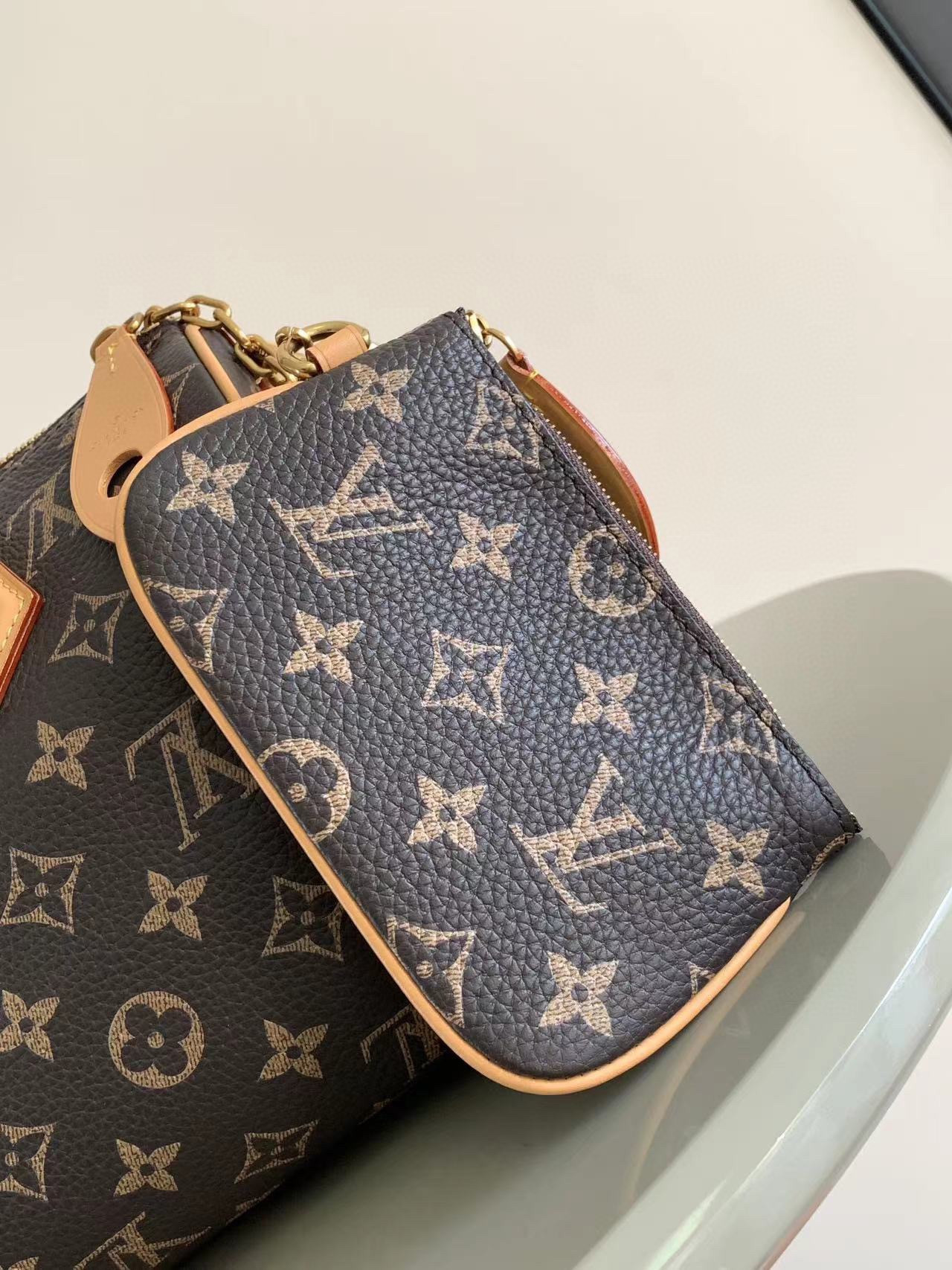 LV Speedy P9 Bandoulière 25 M24443
