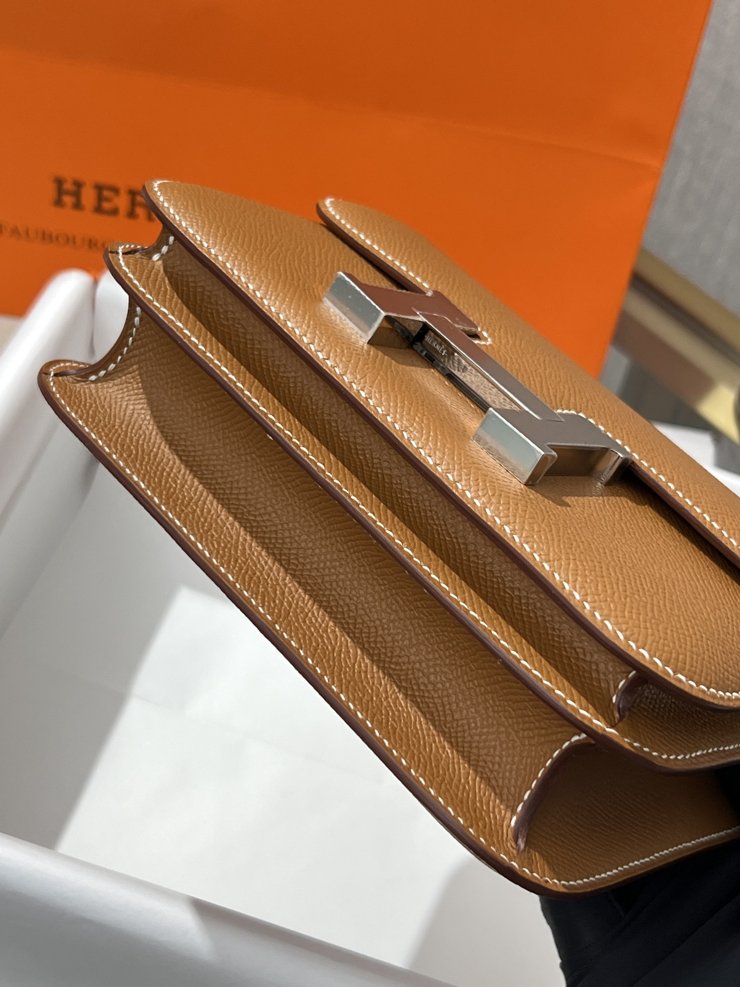H**me5 Constance 24  Epsom leather silver hardware 9.4"x5.9"x3"