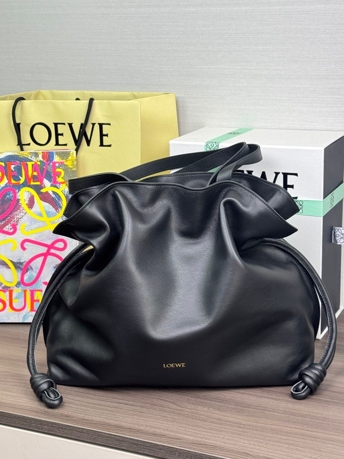 L0ew* Large Flamenco Clutch 29x38x14cm