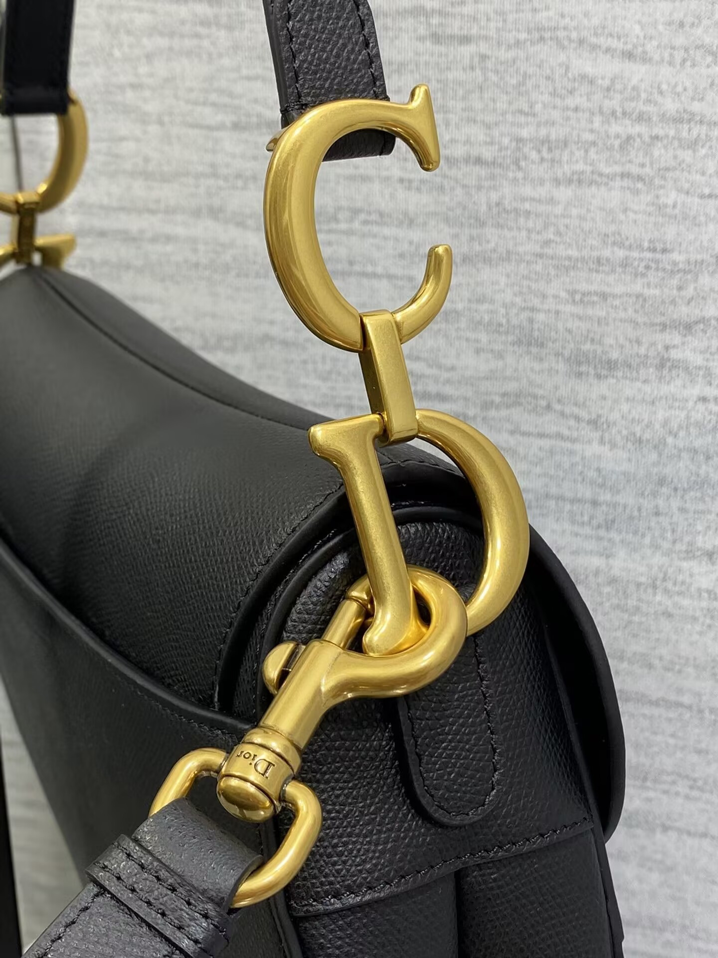 D10r Saddle Bag 24x6x18cm
