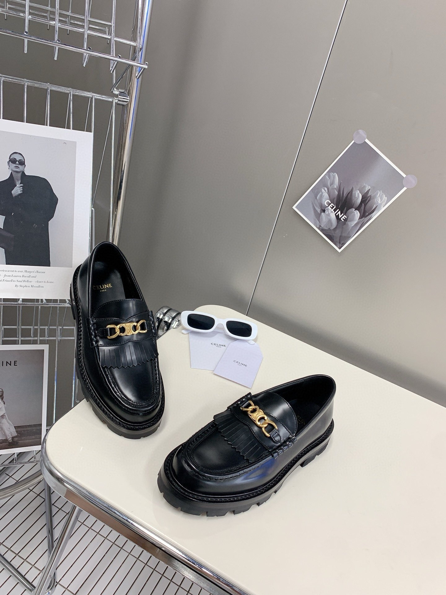 UA Ce1i*e Margaret Triomphe chain Loafers