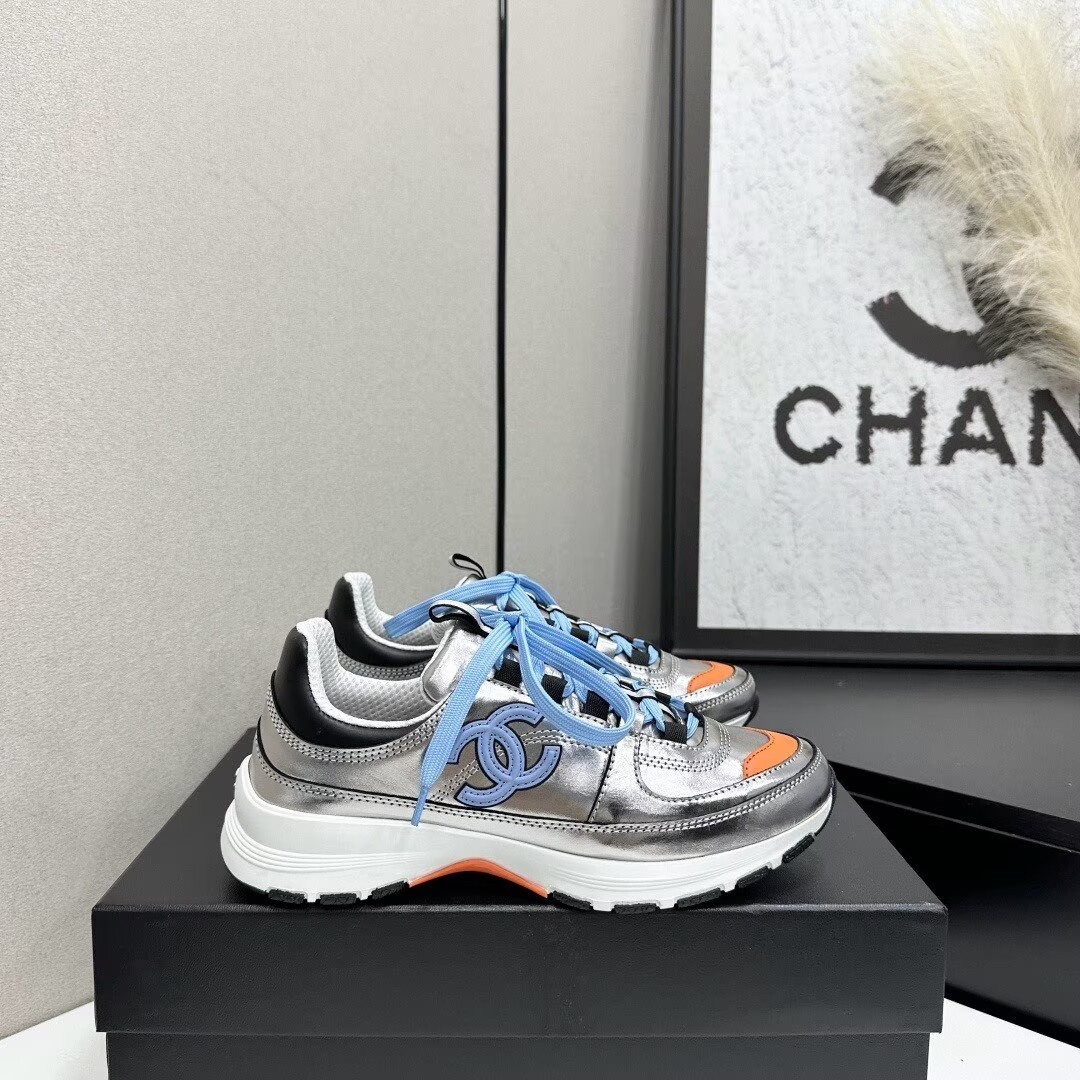UA Ch**el SNEAKERS