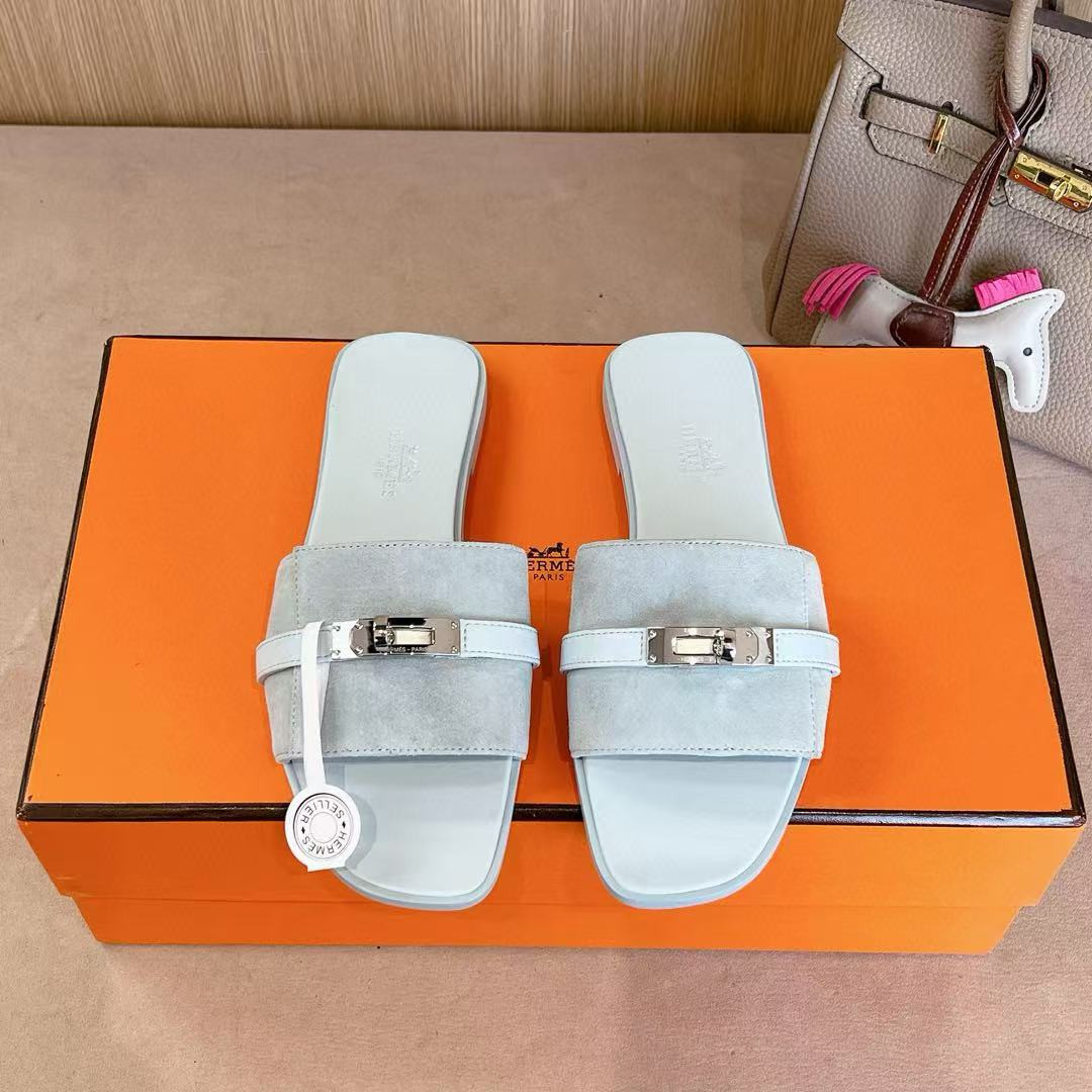 UA H**me5 Giulia sandal