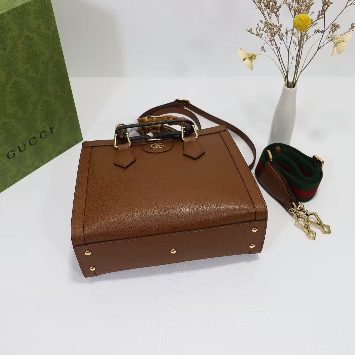 Gvc*1 Diana Tote Bag 27x24x11cm