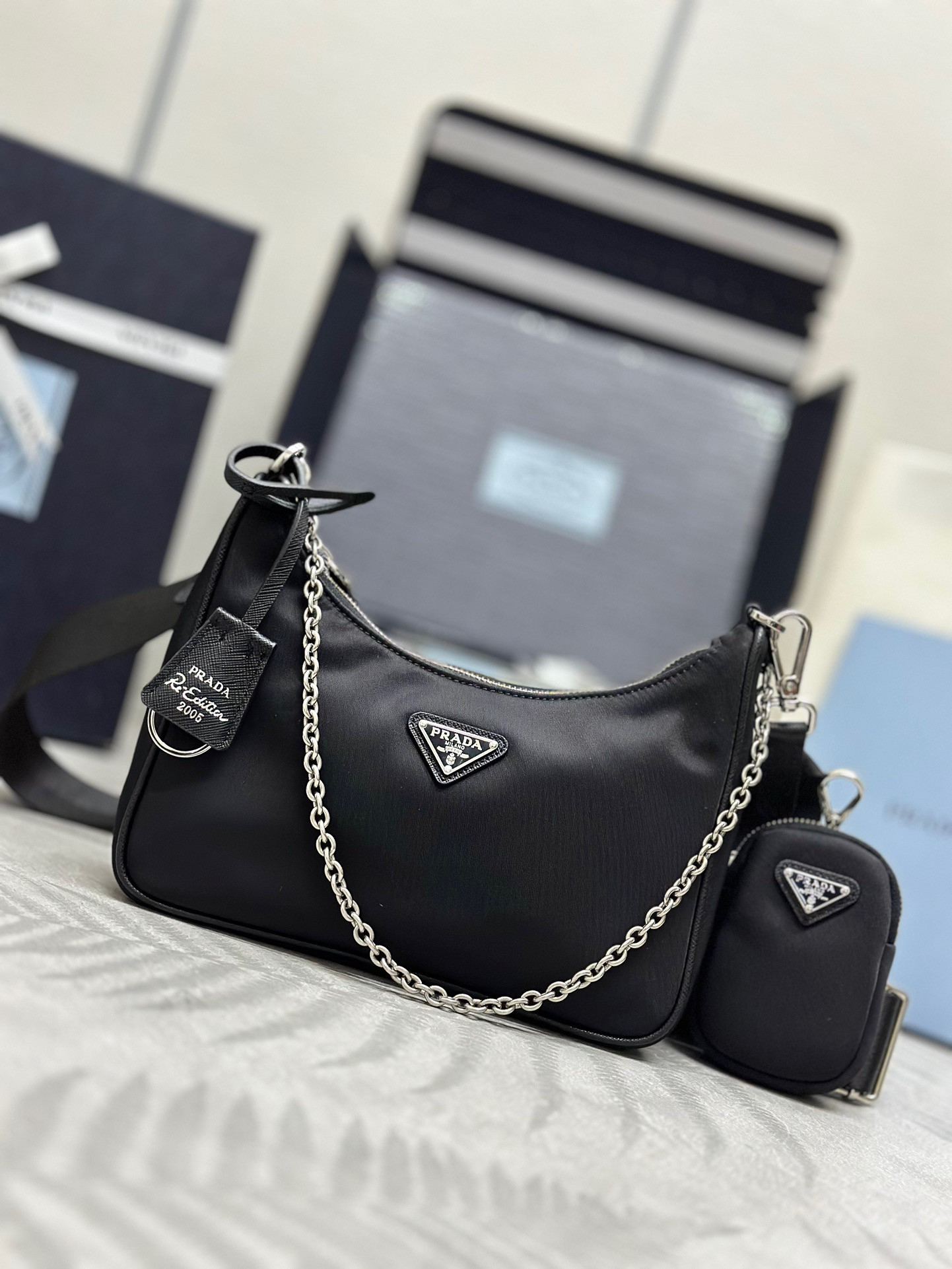 Pra*a Re-Edition 2005 Nylon Bag
