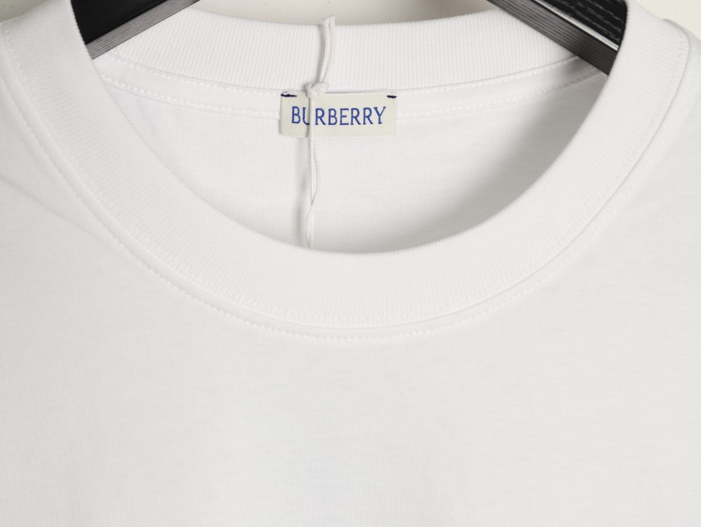 Bv*b*rry Short-sleeved T-shirt