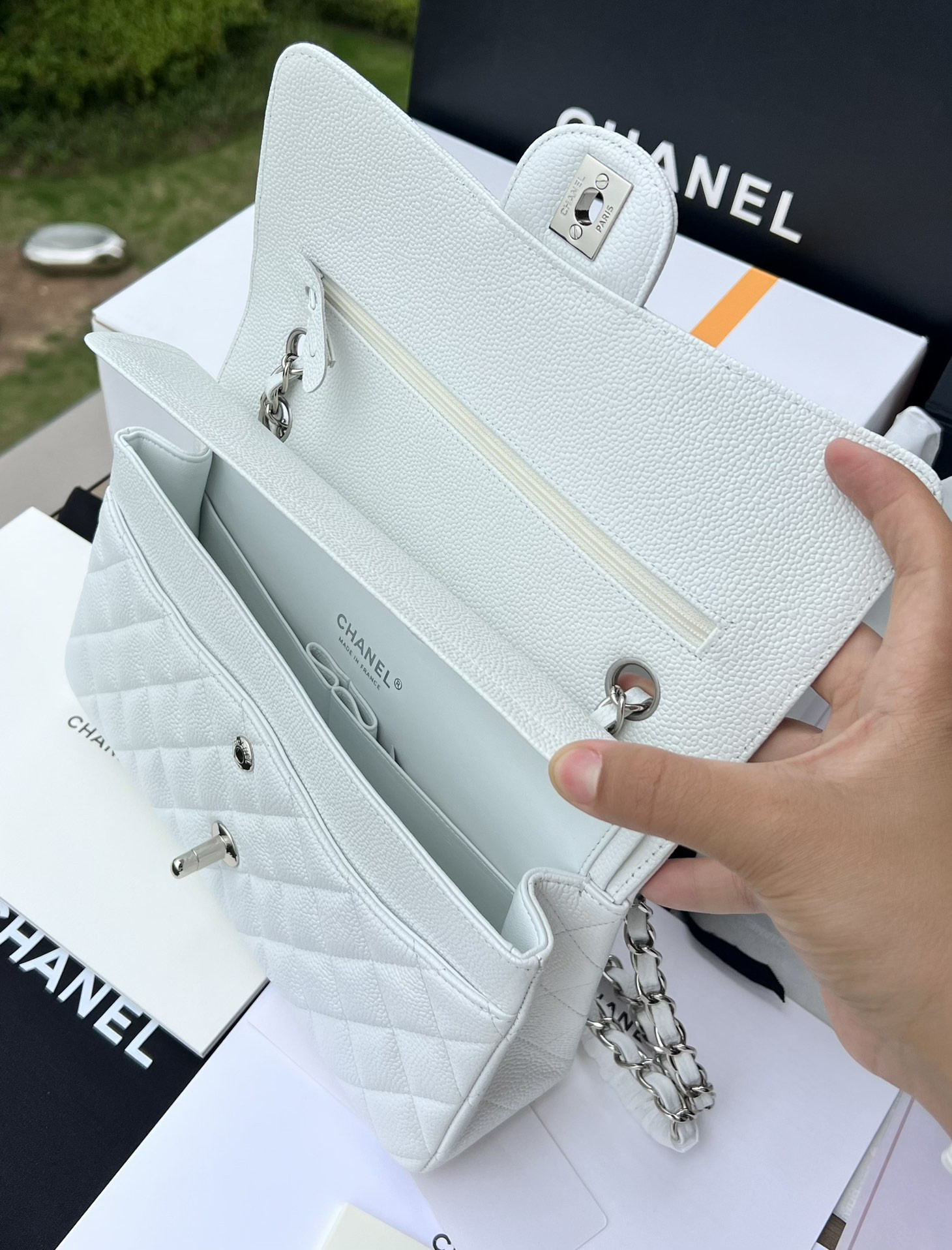 Ch**el CLASSIC HANDBAG GRAINED CALFSKIN & SILVER-TONE METAL WHITE 6 × 9.9 × 2.5 in