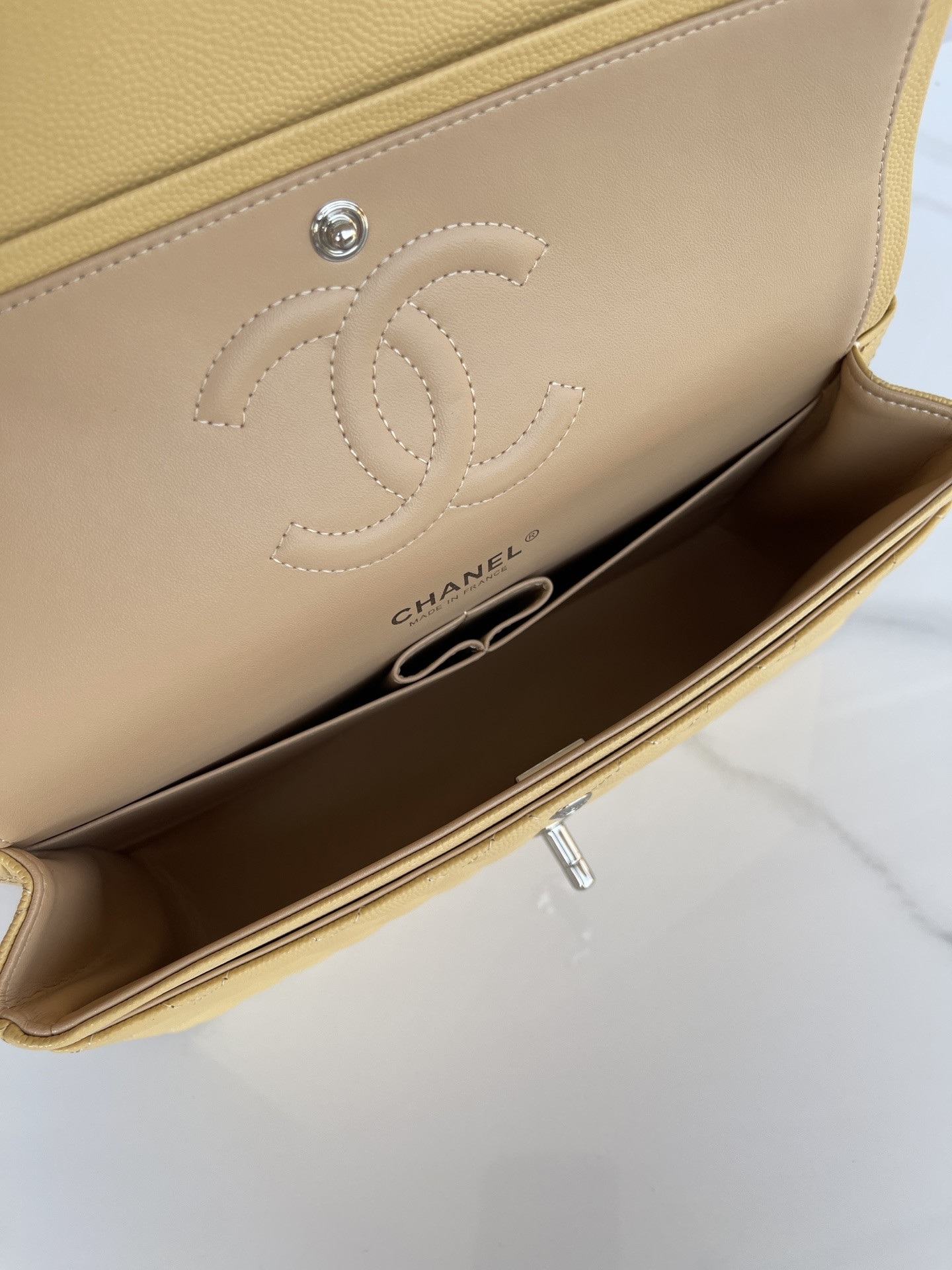 Ch**el CLASSIC HANDBAG GRAINED CALFSKIN & SILVER-TONE METAL YELLOW 6 × 9.9 × 2.5 in