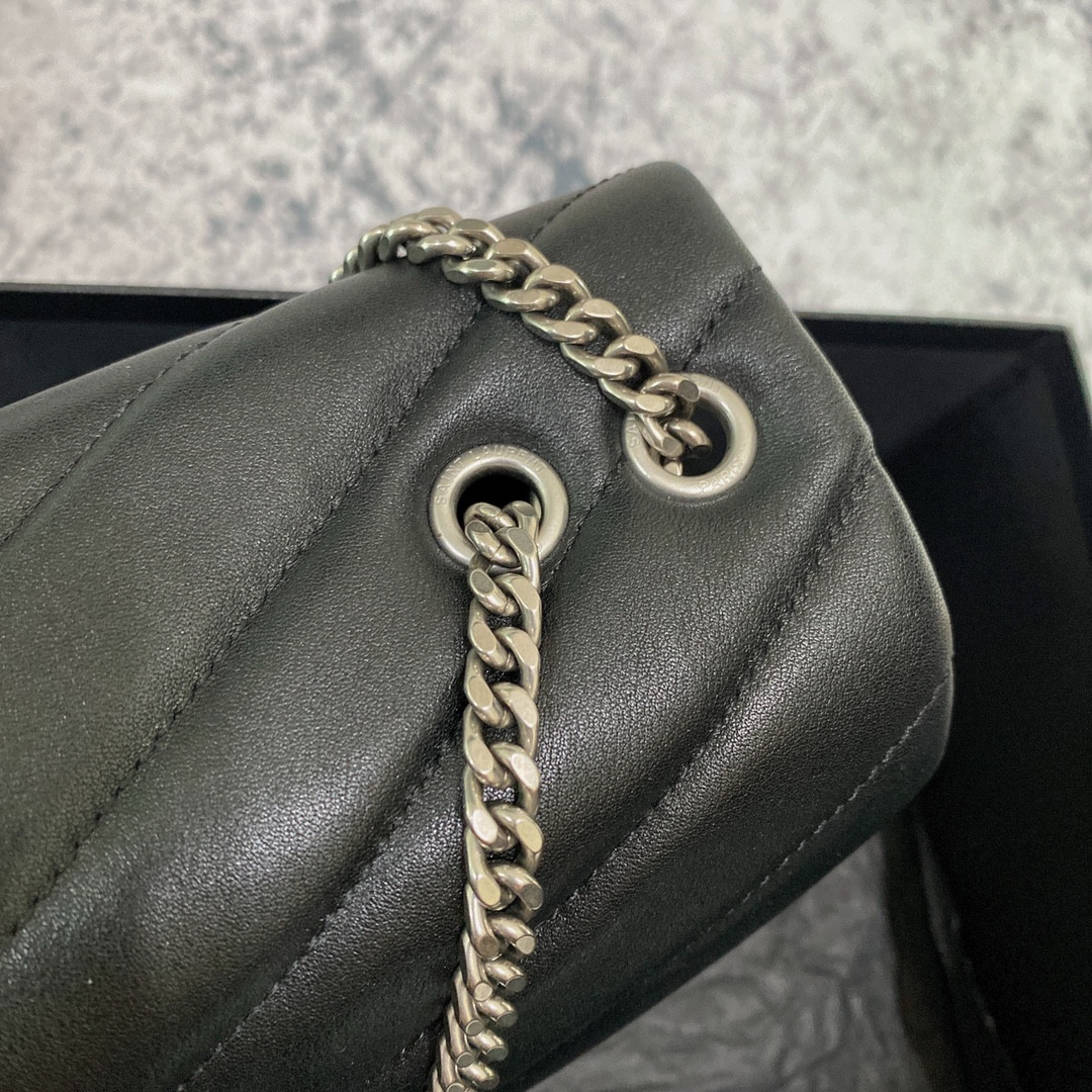 Y51 LOULOU SMALL IN QUILTED LEATHER BLACK SILVER 9 X 6.1 X 3.3 INCHES