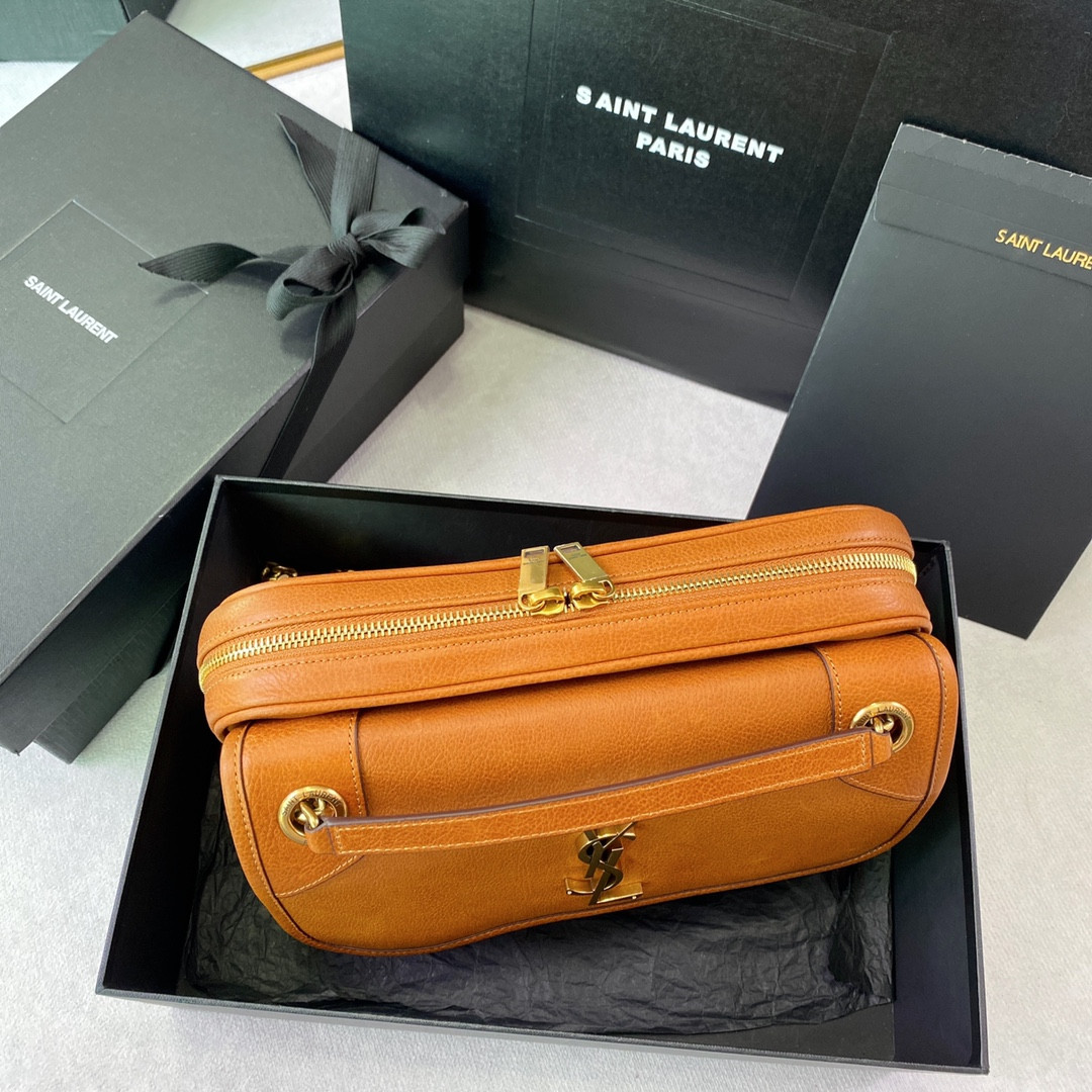 Y51 NIKI MEDIUM IN VINTAGE LEATHER ORANGE 11 X 7.8 X 3.3 INCHES