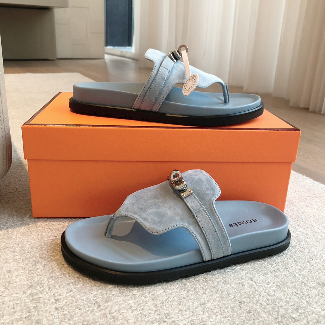 UA H**me5 Empire Sandal