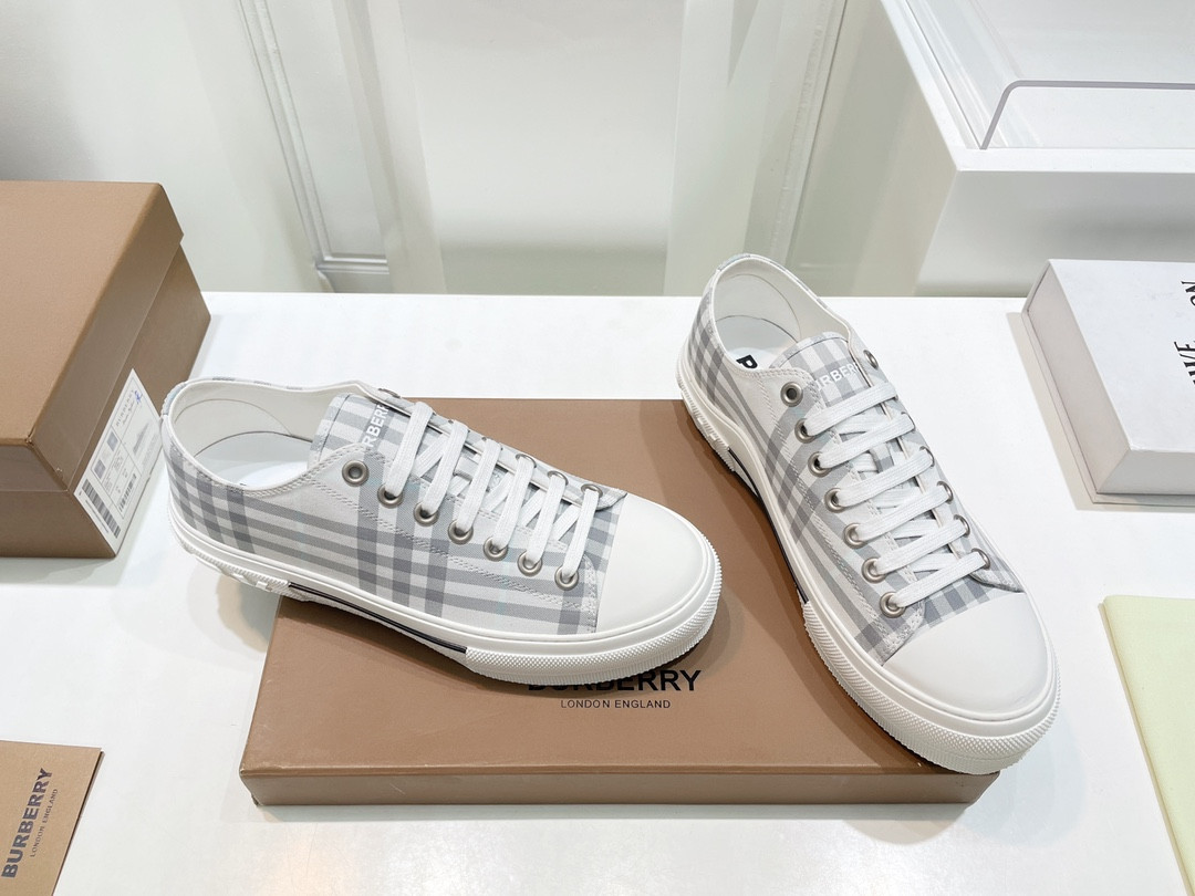 UA Bv*b*rry Check Sneakers