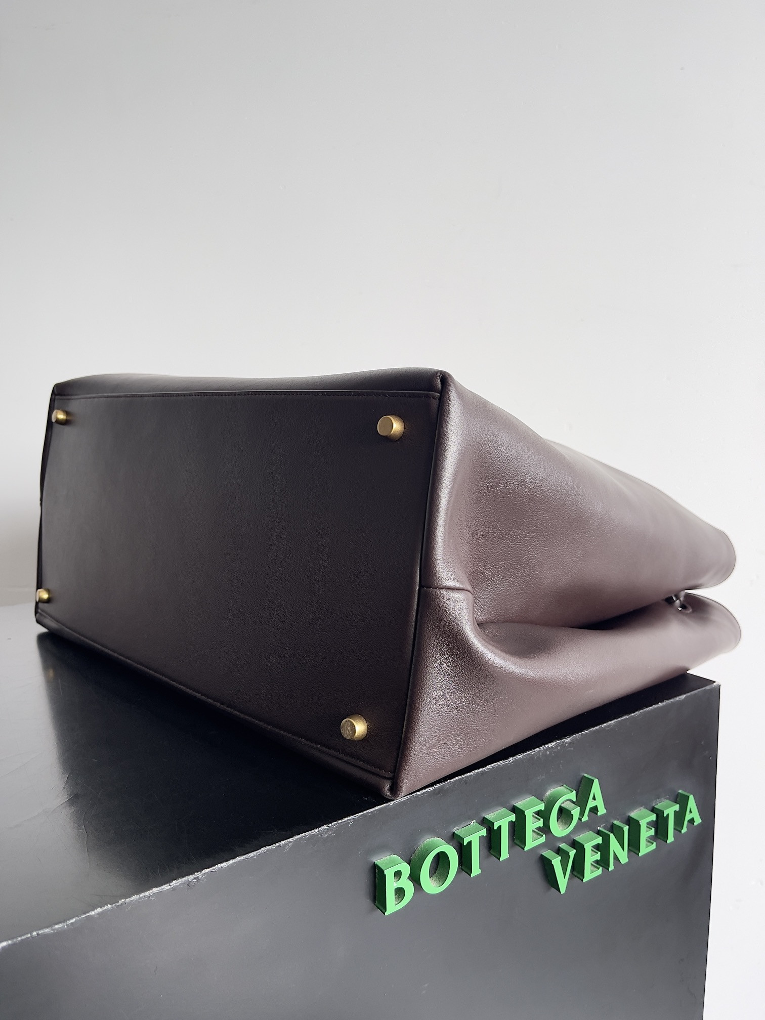 B0tt*ga Ven*ta Large Andiamo 42x18x35cm