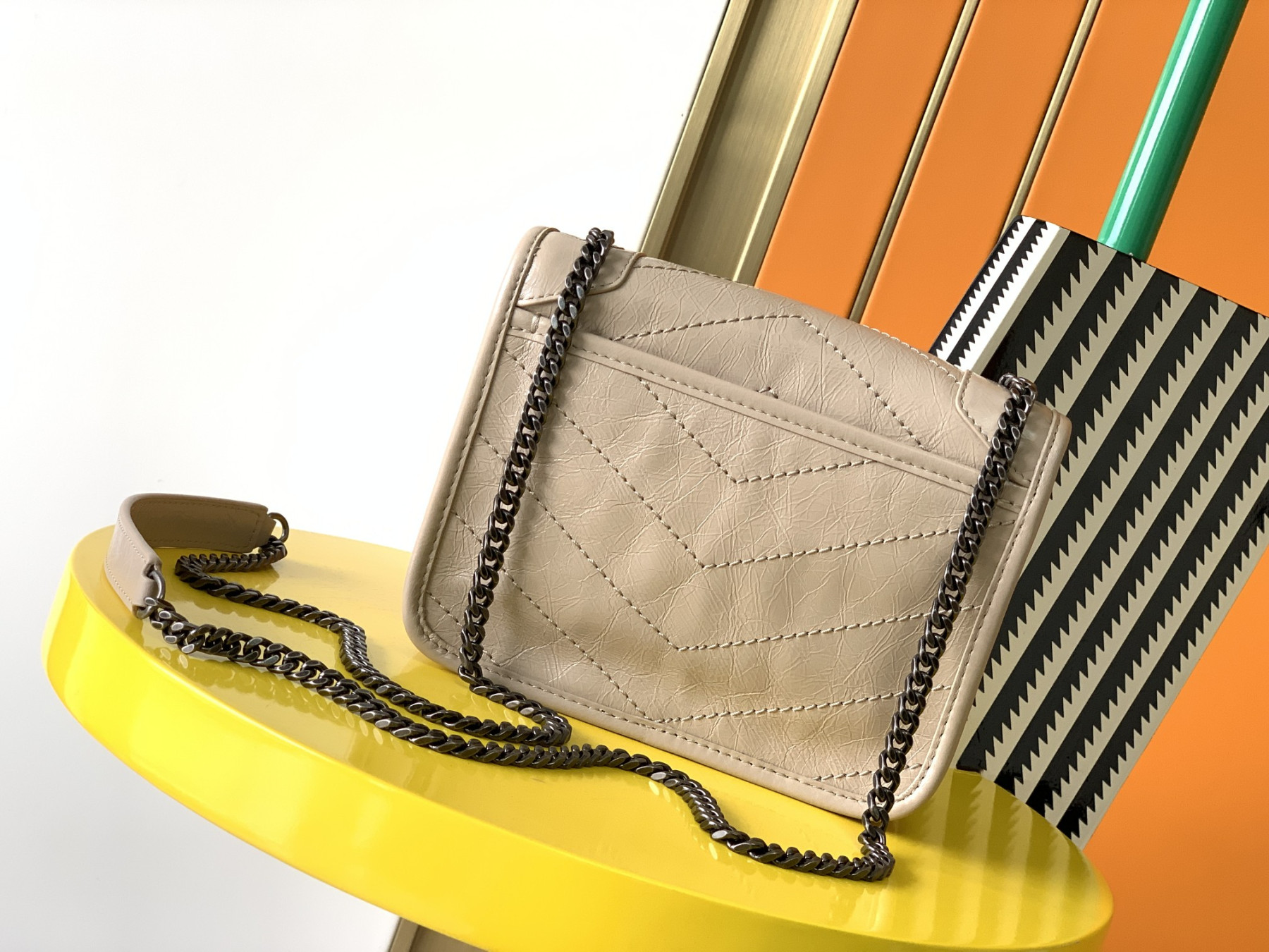 Y51 NIKI CHAIN WALLET IN SHINY LEATHER WHITE 19 x 15 x 6 CM