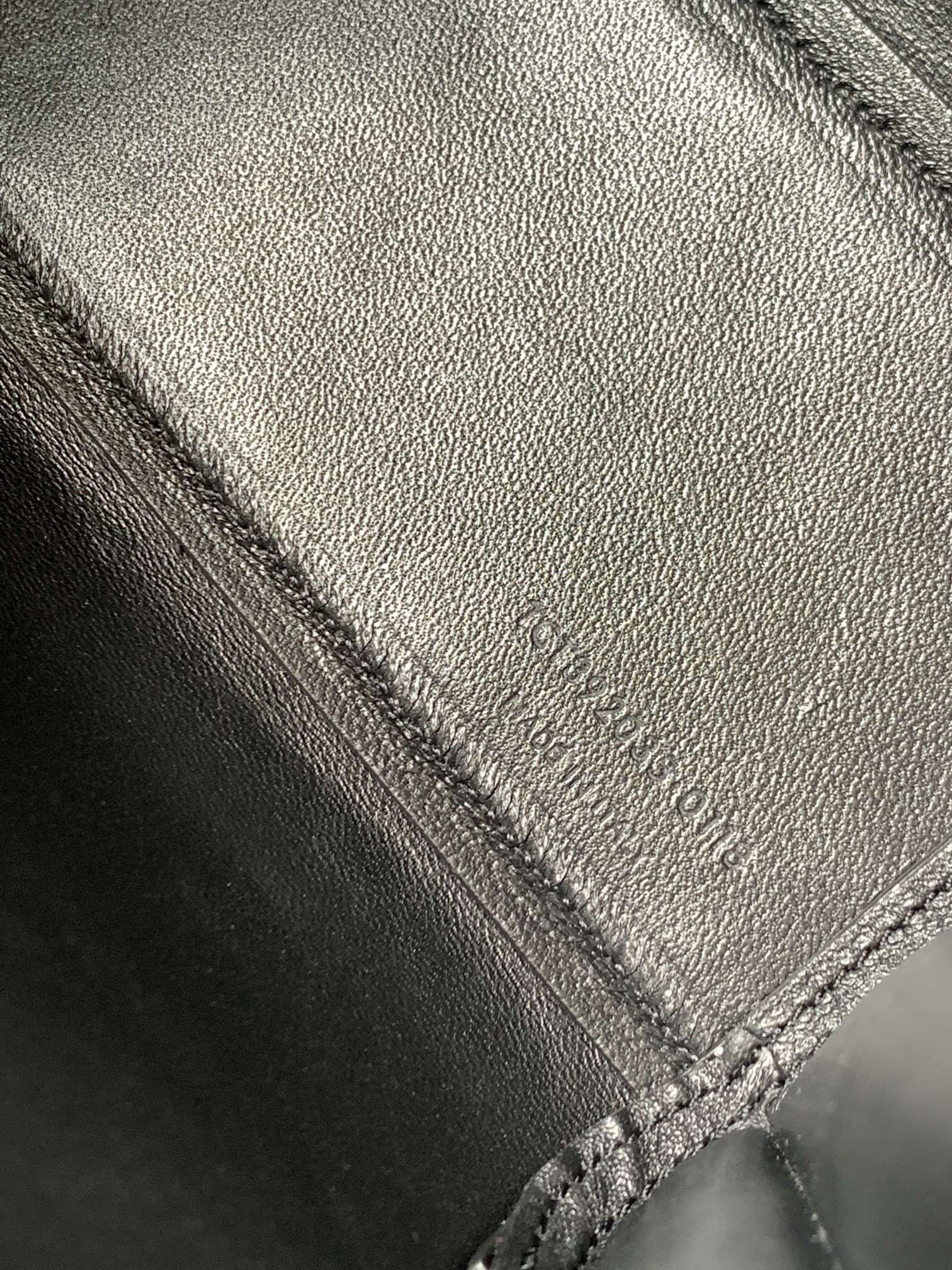 Y51 SAC DE JOUR IN CROCODILE EMBOSSED LEATHER - NANO 22x18x10.5cm