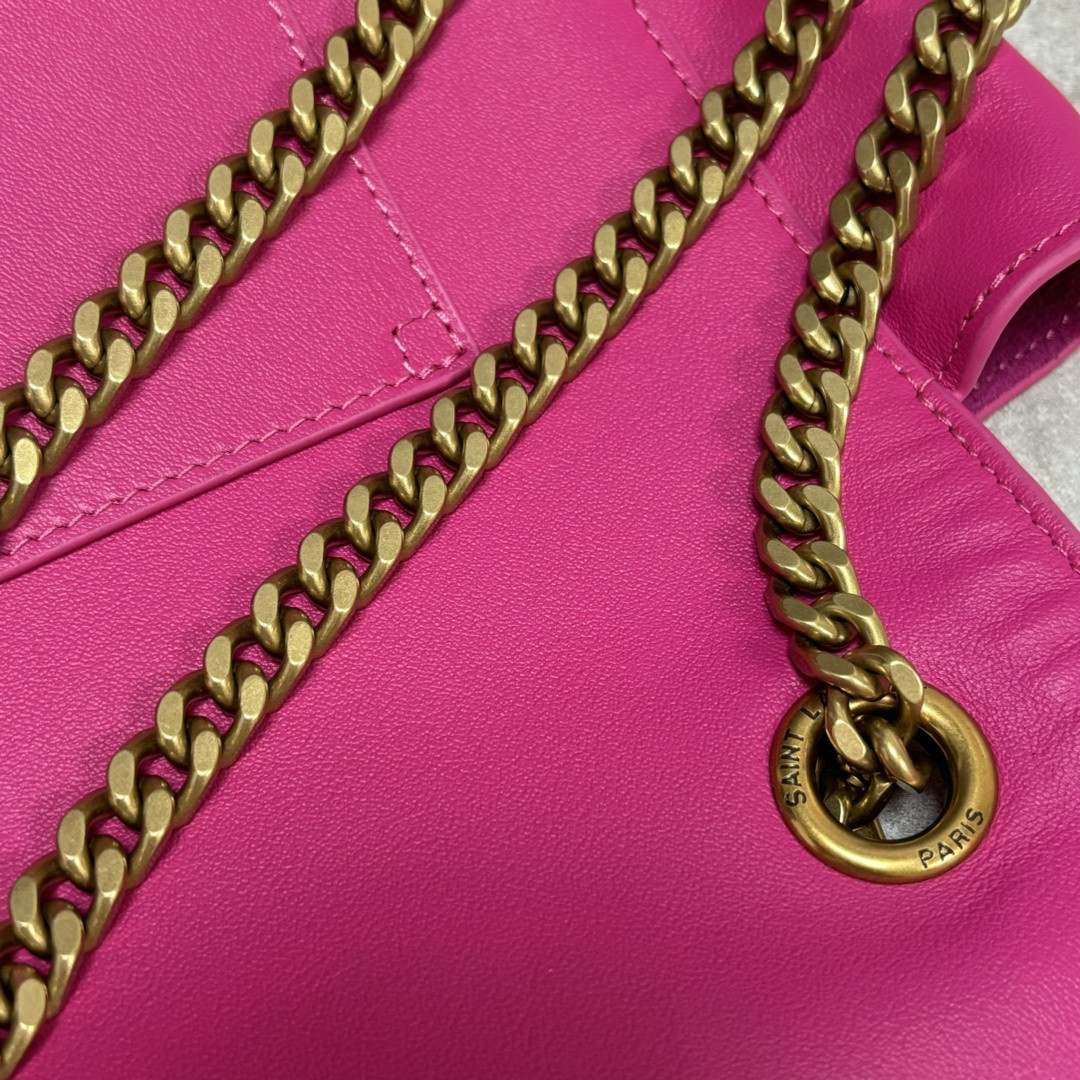 Y51 REVERSIBLE MEDIUM KATE IN SUEDE 28.5x20.6cm