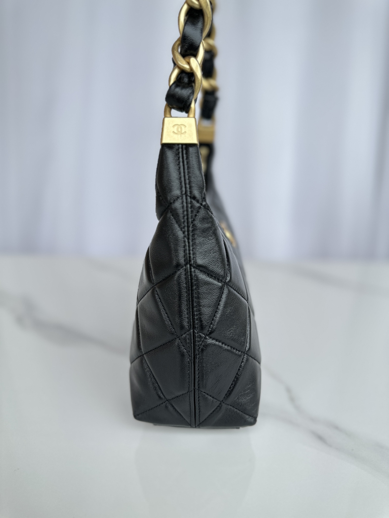 Ch**el Hobo Handbag 30×35×9cm