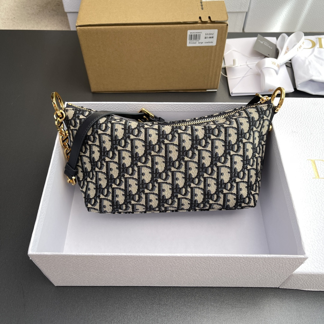 D10r D10rstar hobo bag 22 x 14.5 x 10 cm