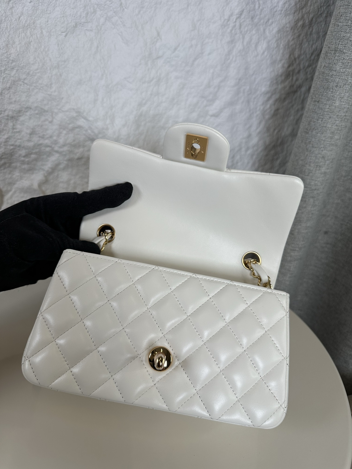 Ch**el Mini Flap Bag 20x12x6cm