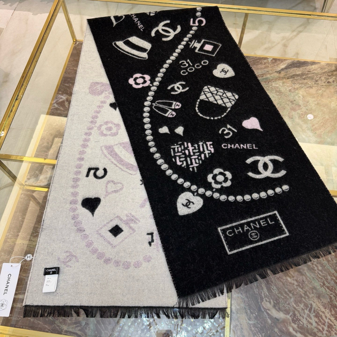Ch**el scarf 50x200cm 100% cashmere