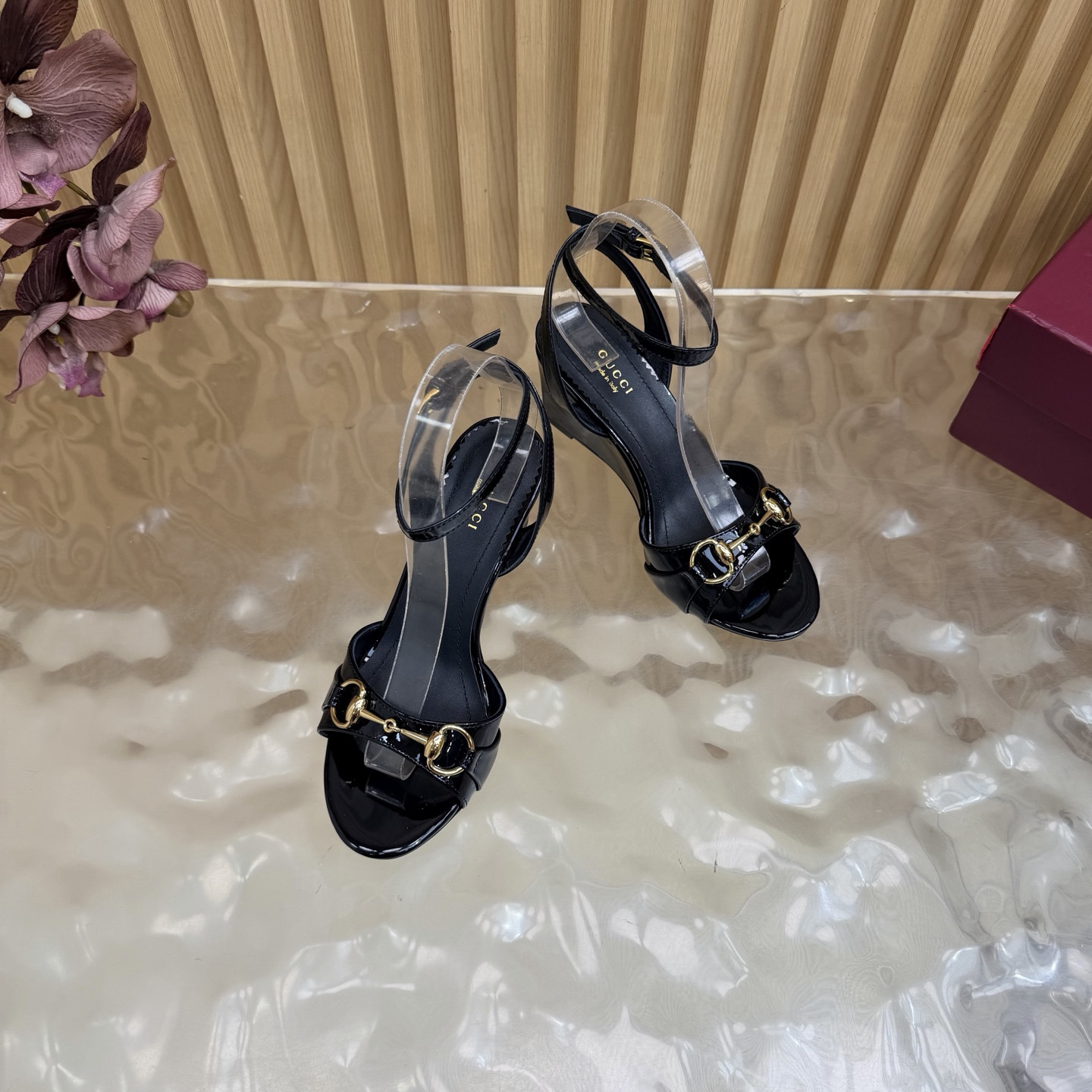 UA Gvc*1 Donna Wedge Sandal 8cm Heel