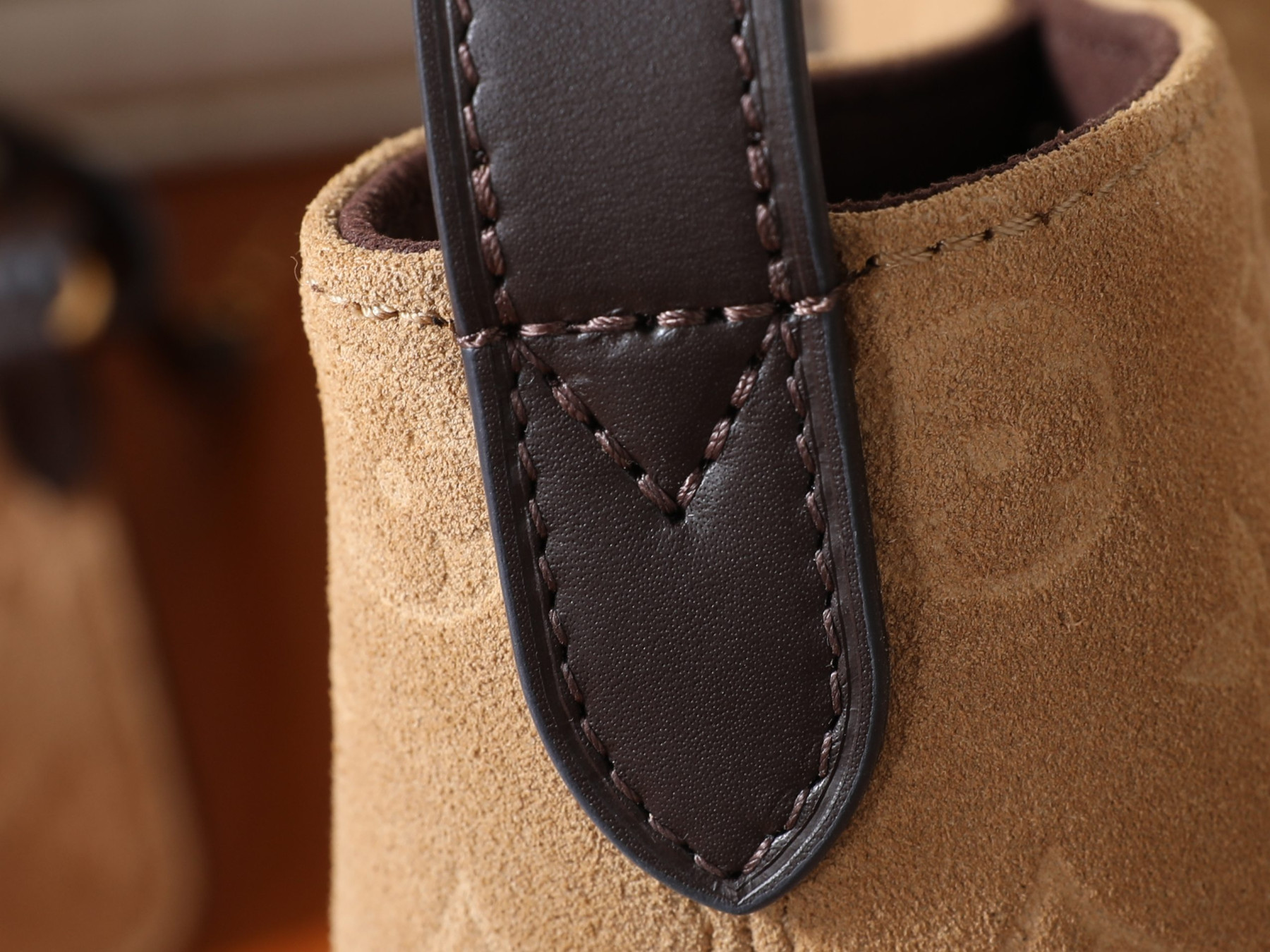LV All in BB M29834 16 x 18 x 12 cm